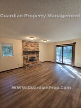2663-2665 Rice Creek Terrace in New Brighton, MN - Foto de edificio - Building Photo