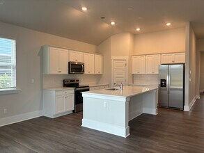 5093 Roundhead Dr in Leland, NC - Building Photo - Building Photo