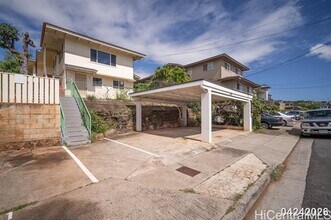 4138 Keaka Dr in Honolulu, HI - Building Photo - Building Photo