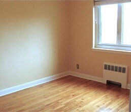 30 St Paul St, Unit 6 in Brookline, MA - Building Photo - Building Photo