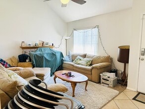 10860 Pepper Way in Loma Linda, CA - Building Photo - Building Photo