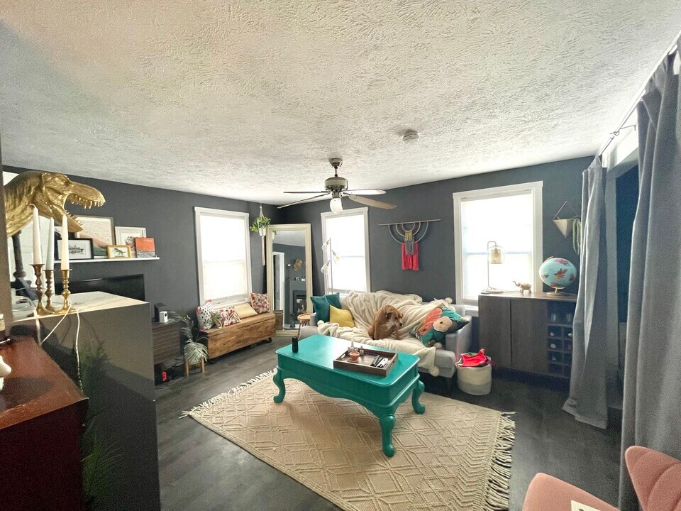 530 E 3rd St, Unit 525-2F in Boston, MA - Building Photo