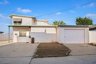 550-552 13th St in Imperial Beach, CA - Building Photo - Building Photo