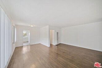 2314 S Corning St in Los Angeles, CA - Building Photo - Building Photo