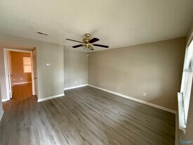 1411 Ascent Trail NW in Huntsville, AL - Building Photo