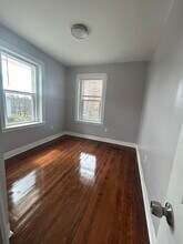 15 Codman Park, Unit 5 in Boston, MA - Foto de edificio - Building Photo