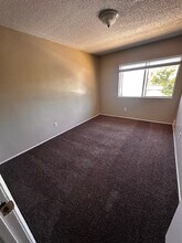 5101 Hunter Ave in Bakersfield, CA - Building Photo - Building Photo