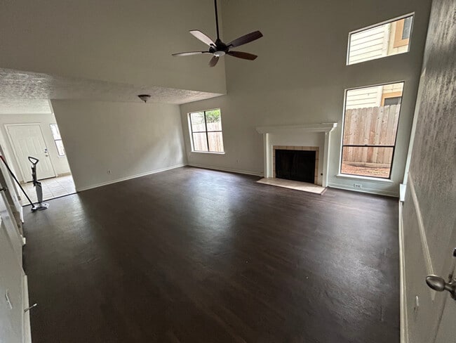 194 Timber Mill St in Spring, TX - Building Photo - Building Photo