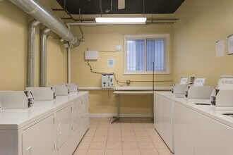 1410 Chicago in Evanston, IL - Foto de edificio - Building Photo