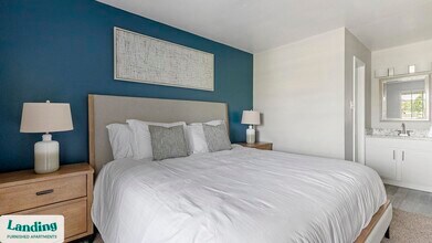 6000 Randolph Blvd in San Antonio, TX - Building Photo - Building Photo