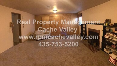 1486 Maple Dr in Logan, UT - Foto de edificio - Building Photo
