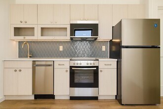 524 W 134th St in New York, NY - Building Photo - Building Photo