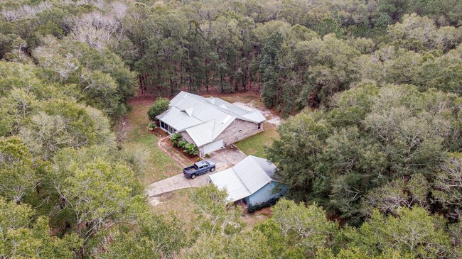 3746 Co Hwy 3280 in Freeport, FL - Building Photo - Building Photo