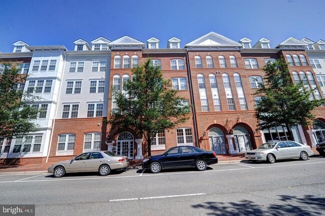 property at 4951 Brenman Park Dr