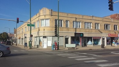 7201-7217 N Western Ave in Chicago, IL - Building Photo - Building Photo