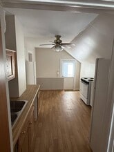 1910 Lincoln St in Two Rivers, WI - Building Photo - Building Photo