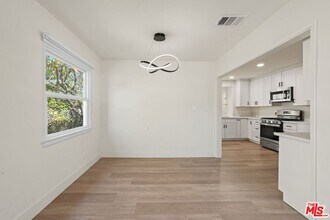 2943 Los Olivos Ln in Montrose, CA - Building Photo - Building Photo