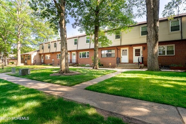 1180 Rachel Ct in Brick, NJ - Building Photo - Building Photo