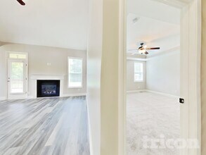 3020 Plantation Glen Dr in Zebulon, NC - Building Photo - Building Photo