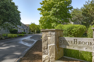 StoneBrook in Stamford, CT - Building Photo - Building Photo