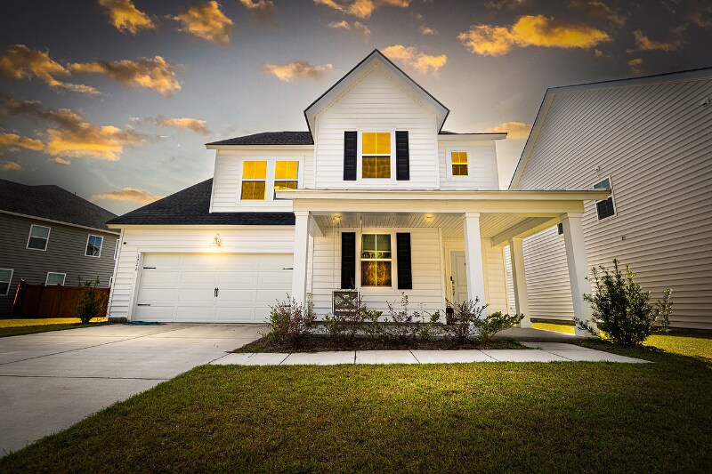 1226 Spotflower St in Summerville, SC - Building Photo