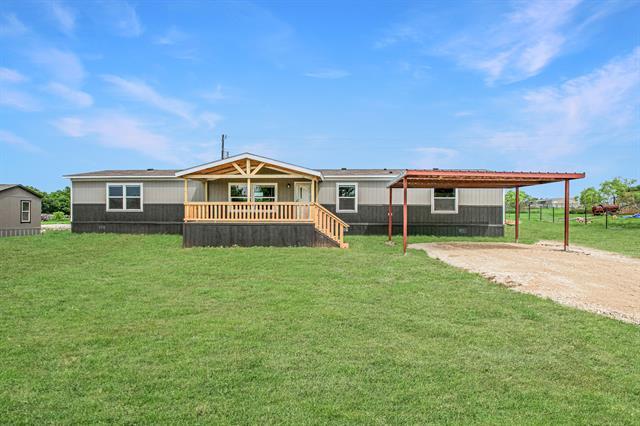 284 Pine Grove Rd in Gordonville, TX - Building Photo