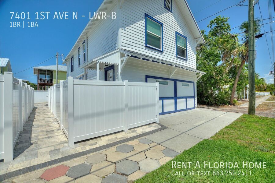 7401 1st Ave N in St. Petersburg, FL - Building Photo