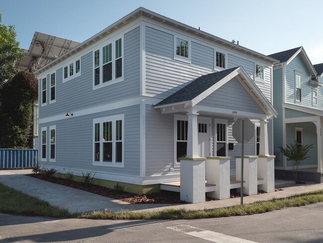 property at 604 SW 5th Terrace