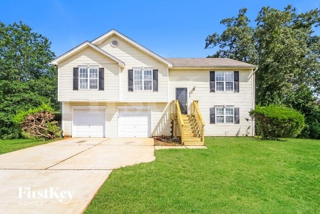 property at 3011 River Garden Rd