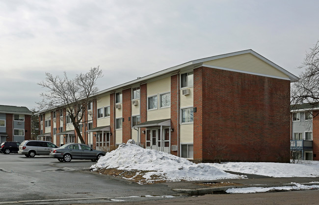 Bowdoin Street Apartments