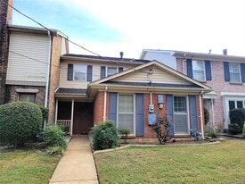 4046 Camellia Dr in Montgomery, AL - Building Photo