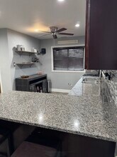 11737 S Sacramento Dr in Merrionette Park, IL - Building Photo - Building Photo