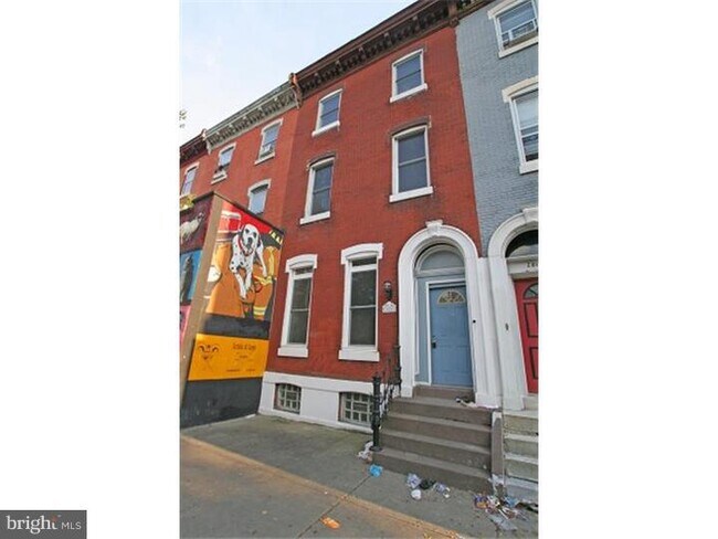 property at 2808 W Girard Ave