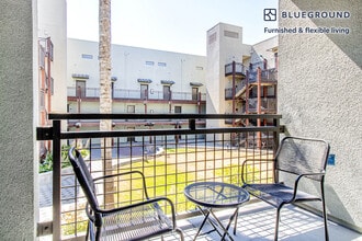 754 The Alameda, Unit FL2-ID553 in San Jose, CA - Foto de edificio - Building Photo