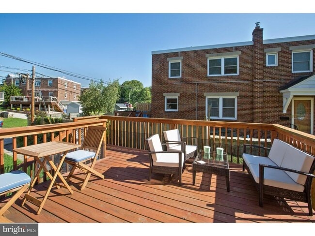 property at 534 Fountain St