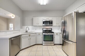 1504 E 19th St in Georgetown, TX - Building Photo - Building Photo