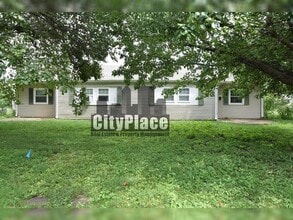 2121 N Catherwood Ave in Indianapolis, IN - Building Photo - Building Photo