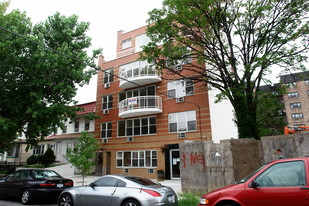 3127 137th St Apartments