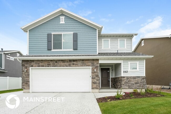 property at 3562 Bridgeview Ln