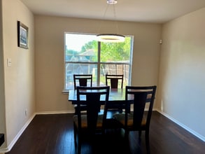 6111 Wood Bayou in San Antonio, TX - Building Photo - Building Photo