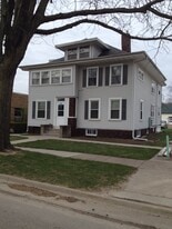 1208 Ellis Blvd NW, Unit 4