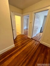 5 Barrows St, Unit 3 in Boston, MA - Foto de edificio - Building Photo