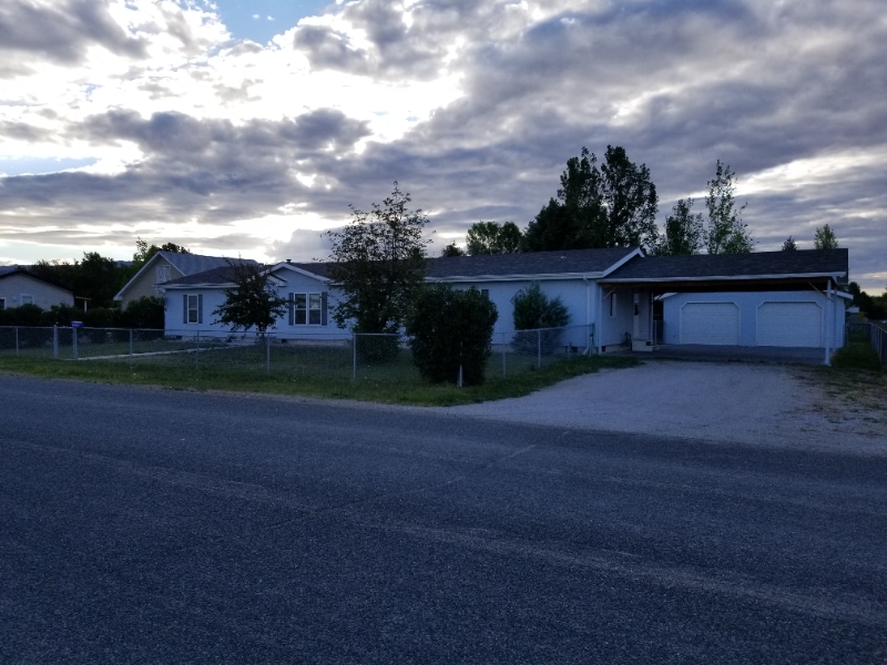 705 F St in Townsend, MT - Building Photo