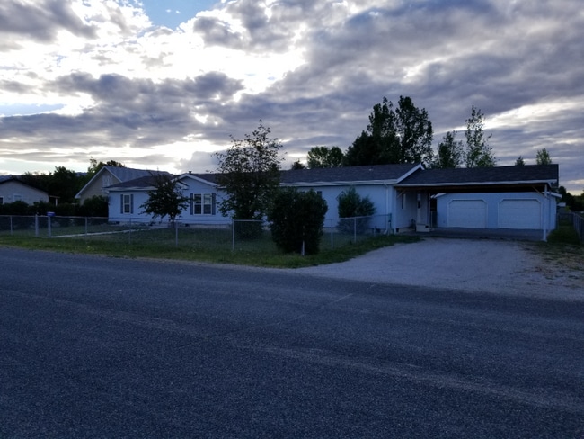 property at 705 F St