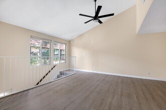5321 Colodny Dr in Agoura Hills, CA - Building Photo - Building Photo