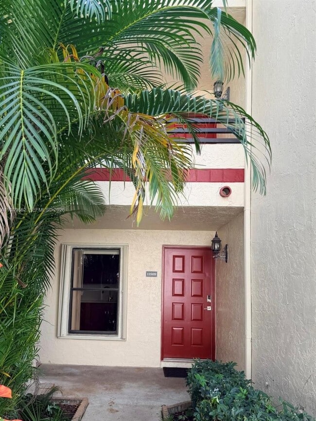 11509 NW 10th St in Pembroke Pines, FL - Building Photo - Building Photo