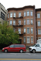 117 Mclean Ave Apartments