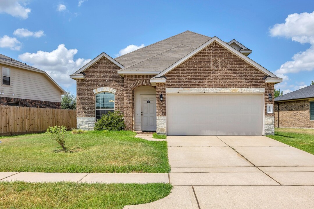 5227 Victoria Lndg Trl in Katy, TX - Building Photo