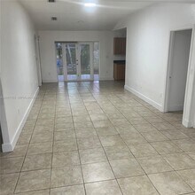 11896 SW 224th St in Miami, FL - Building Photo - Building Photo