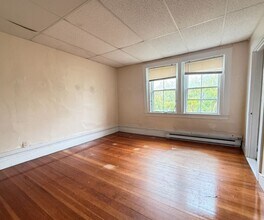 193 Mount Auburn St, Unit 3 in Cambridge, MA - Foto de edificio - Building Photo